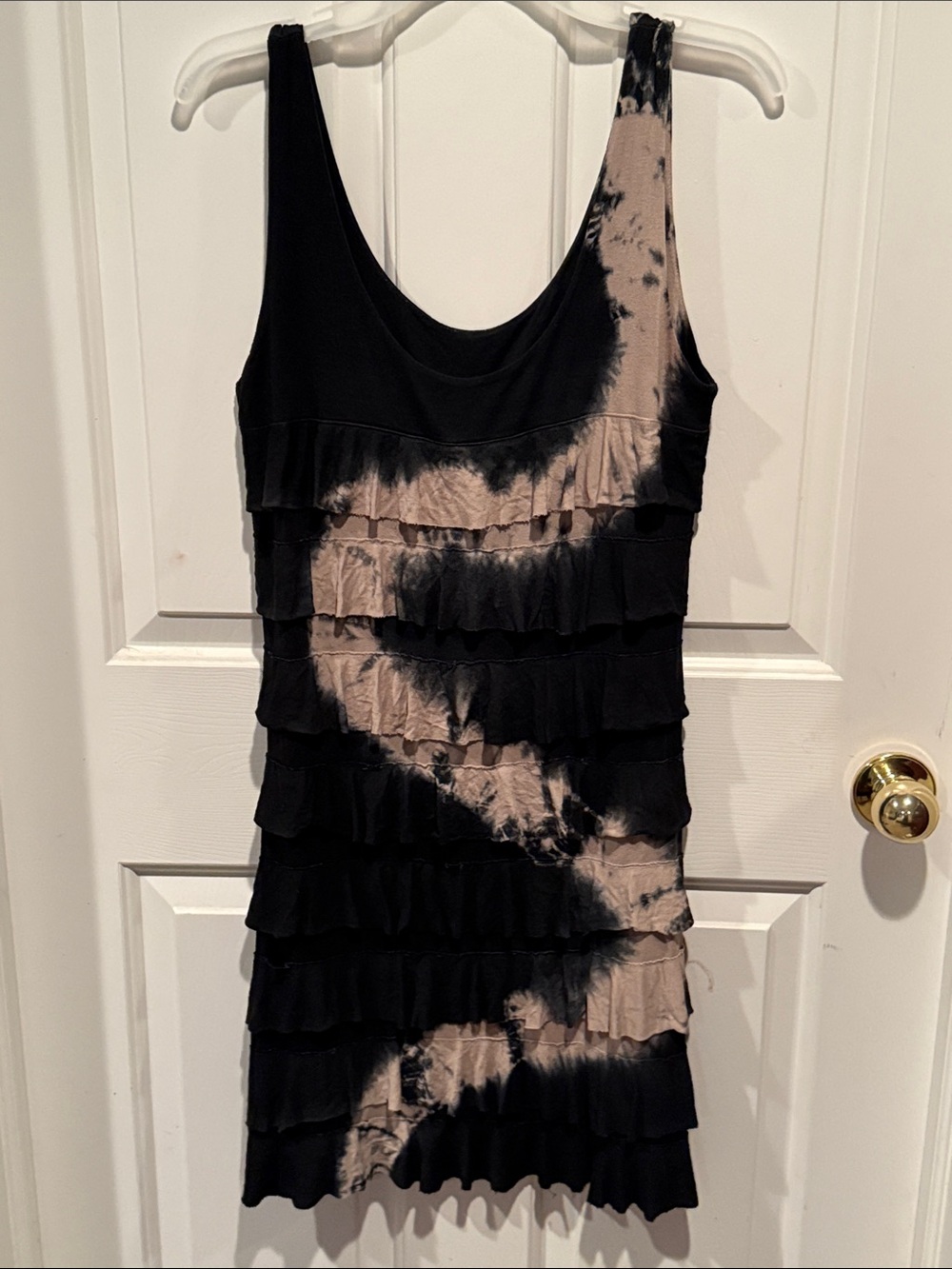 Tiered Ruffle Sz M Tie-Dye Mini Dress in Black and Beige
